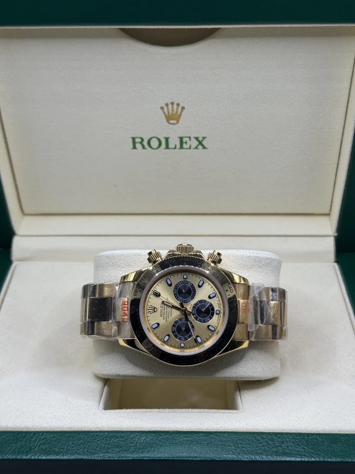 Rolex Cosmograph Daytona · Geelgoud, champagne
