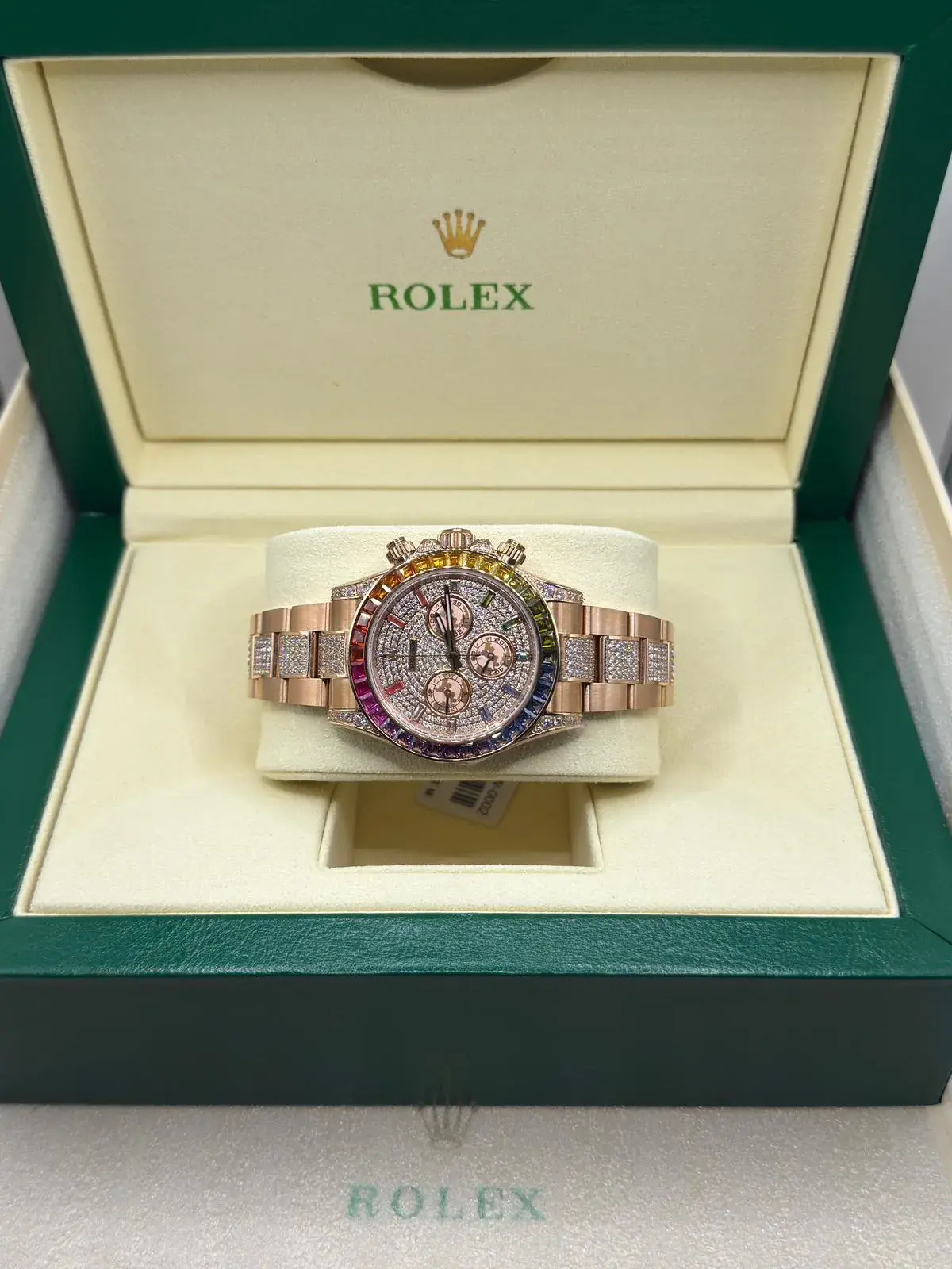 Rolex Cosmograph Daytona "Rainbow" · Pavé
